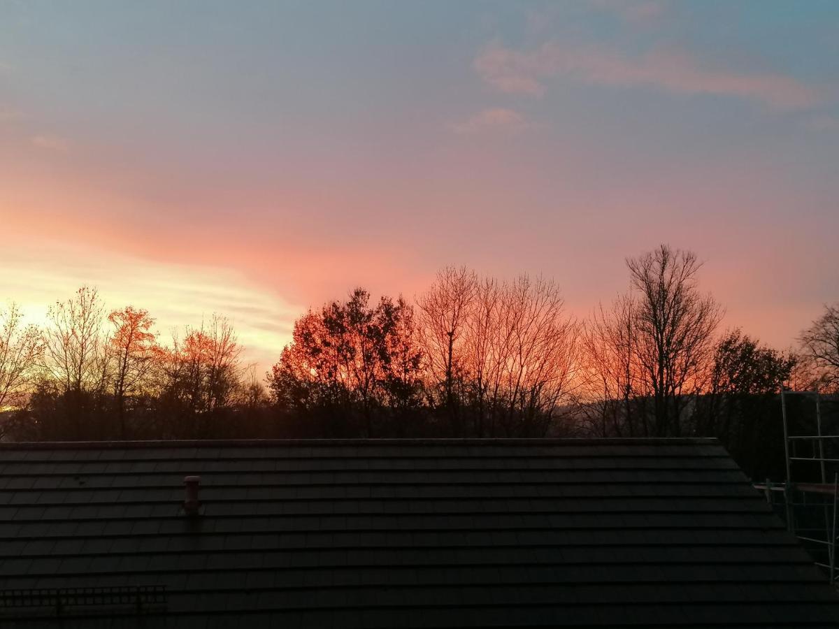 Zimmer Zur Ehemaligen Weinstube Untermberg Bagian luar foto